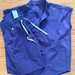 Figs Women's Scrub Set in Eggplant